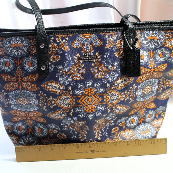 COACH Large Tote & Matching Wristlet, Blue/Orange Floral PVC, EUC - Picture 4 of 12